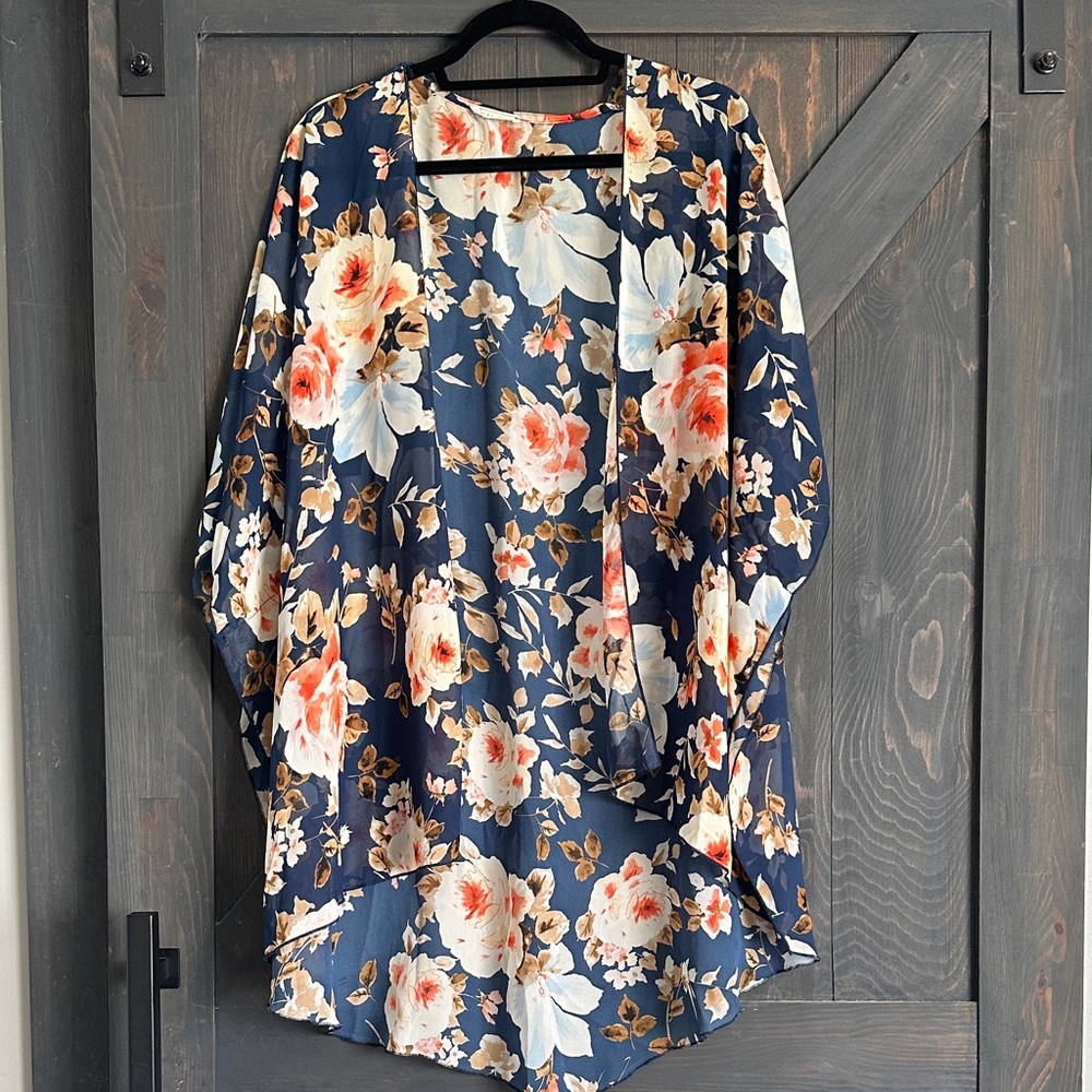 Emory Park Navy Floral Blouse